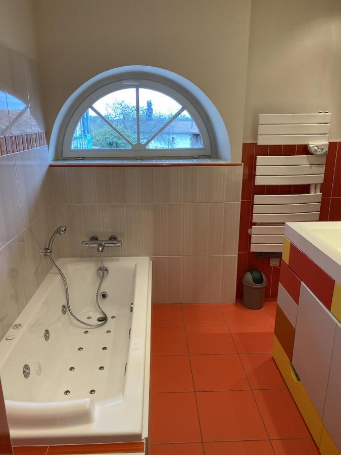 La Maison Du Bonheur Ausson Eksteriør bilde